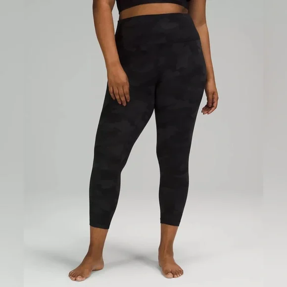 Lululemon Women’s Align High Rise Pant 25” - Picture 2 of 3